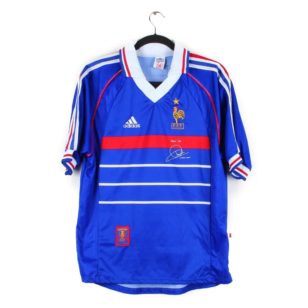 Idée cadeau : maillot de football vintage coupe du monde1998