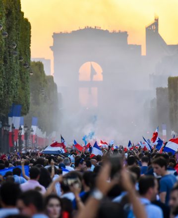 Coupe du Monde 2022 : Top accessoires pour soutenir l’équipe de France à –  de 20 €